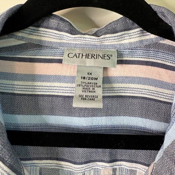 Catherine's Women's Light Weight Rayon Blend Striped Blouse Size 1X (18,20) - Picture 6 of 10